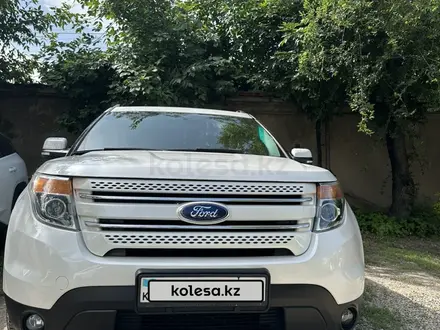 Ford Explorer 2014 года за 11 500 000 тг. в Алматы – фото 4