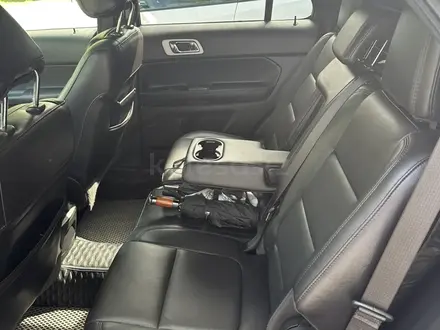 Ford Explorer 2014 года за 11 500 000 тг. в Алматы – фото 6