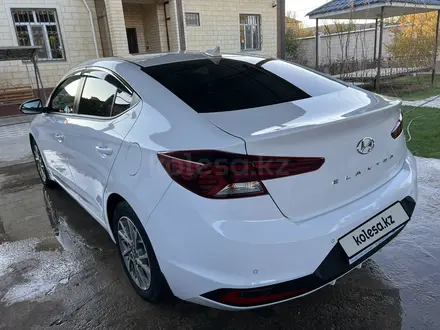 Hyundai Elantra 2019 года за 8 100 000 тг. в Шымкент – фото 15