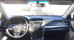Toyota Camry 2015 года за 7 400 000 тг. в Актау – фото 5