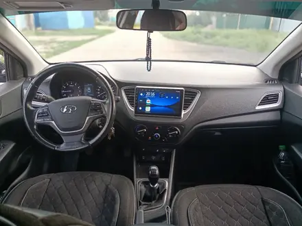 Hyundai Solaris 2020 года за 7 300 000 тг. в Костанай – фото 8