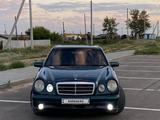 Mercedes-Benz E 200 1997 года за 2 500 000 тг. в Астана