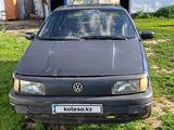 Volkswagen Passat 1989 годаfor700 000 тг. в Караганда – фото 2