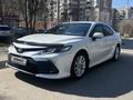 Toyota Camry 2023 года за 16 900 000 тг. в Алматы