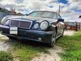 Mercedes-Benz E 280 1996 года за 2 300 000 тг. в Усть-Каменогорск