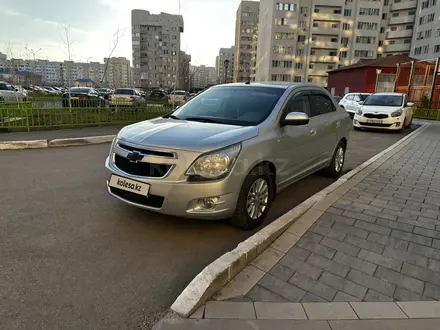 Chevrolet Cobalt 2014 года за 3 550 000 тг. в Астана – фото 2