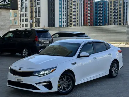 Kia Optima 2019 года за 6 000 000 тг. в Актау