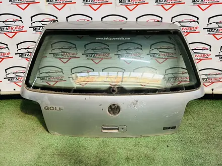 Крышка багажника VOLKSWAGEN GOLF 4 за 30 000 тг. в Астана