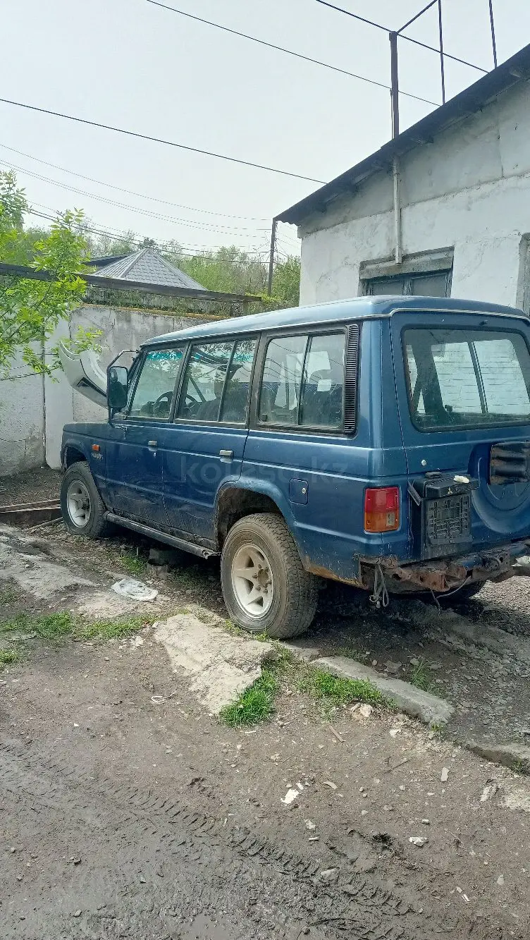 Mitsubishi Pajero, 1990