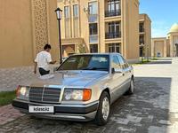 Mercedes-Benz E 220 1993 года за 2 100 000 тг. в Туркестан