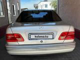 Mercedes-Benz E 230 1995 годаүшін2 700 000 тг. в Алматы – фото 3