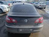 Volkswagen Passat CC 2011 года за 4 800 000 тг. в Атырау – фото 4