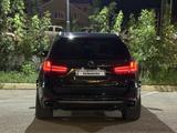 BMW X5 2017 года за 19 000 000 тг. в Актобе – фото 2