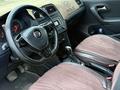 Volkswagen Polo 2017 годаүшін5 000 000 тг. в Атырау – фото 12