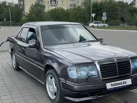 Mercedes-Benz E 230 1992 года за 1 750 000 тг. в Жезказган – фото 5