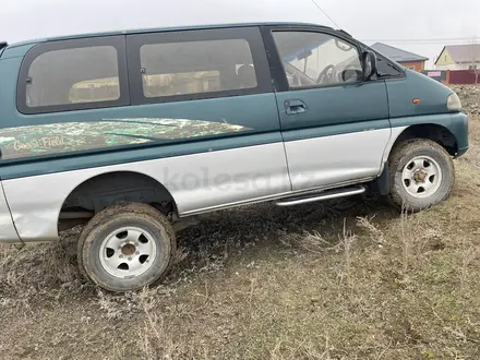 Mitsubishi Delica 1995 года за 2 600 000 тг. в Уральск – фото 3