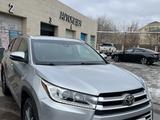 Toyota Highlander 2017 года за 18 000 000 тг. в Караганда – фото 4