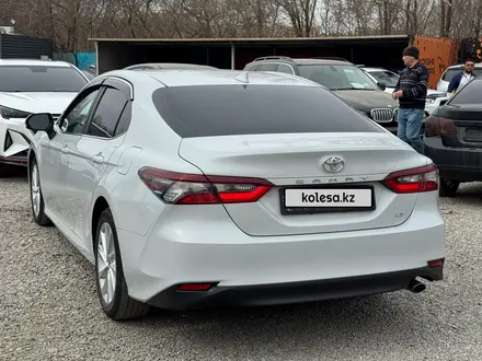Toyota Camry 2022 года за 12 500 000 тг. в Кокшетау – фото 4