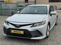 Toyota Camry 2022 года за 12 500 000 тг. в Кокшетау – фото 2
