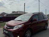 Toyota Sienna 2018 года за 11 000 000 тг. в Атырау – фото 3