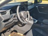 Toyota RAV4 2022 годаүшін17 000 000 тг. в Астана – фото 5