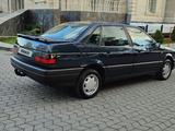 Volkswagen Passat 1993 годаүшін2 800 000 тг. в Усть-Каменогорск – фото 5