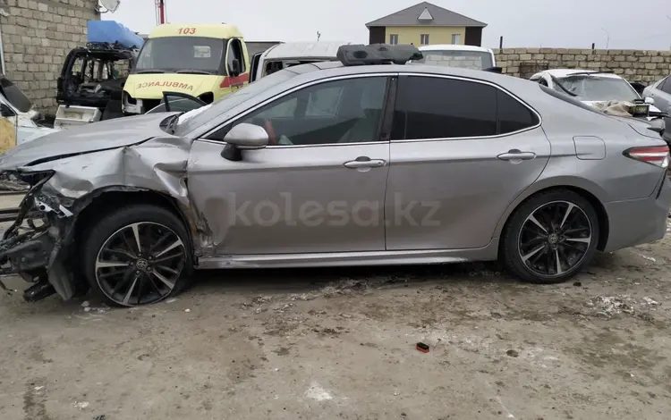 Toyota Camry 2022 года за 660 000 тг. в Атырау