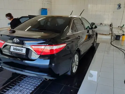 Toyota Camry 2016 года за 6 800 000 тг. в Жезказган – фото 11