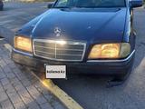 Mercedes-Benz C 280 1995 годаүшін1 300 000 тг. в Караганда – фото 2