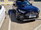 Toyota RAV4 2020 года за 16 000 000 тг. в Атырау – фото 4