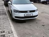 Volkswagen Jetta 2014 года за 4 000 000 тг. в Алматы – фото 4