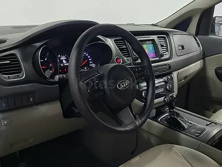 Kia Carnival 2014 года за 8 630 000 тг. в Алматы – фото 20