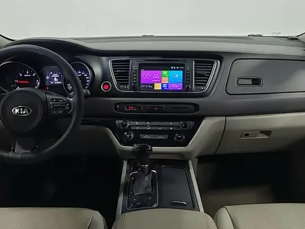 Kia Carnival 2014 года за 8 630 000 тг. в Алматы – фото 21