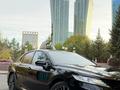 Toyota Camry 2018 года за 13 250 000 тг. в Астана – фото 2