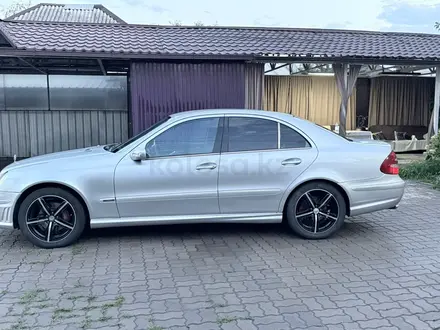 Mercedes-Benz E 320 2002 года за 4 400 000 тг. в Алматы – фото 4
