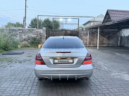 Mercedes-Benz E 320 2002 года за 4 400 000 тг. в Алматы – фото 5