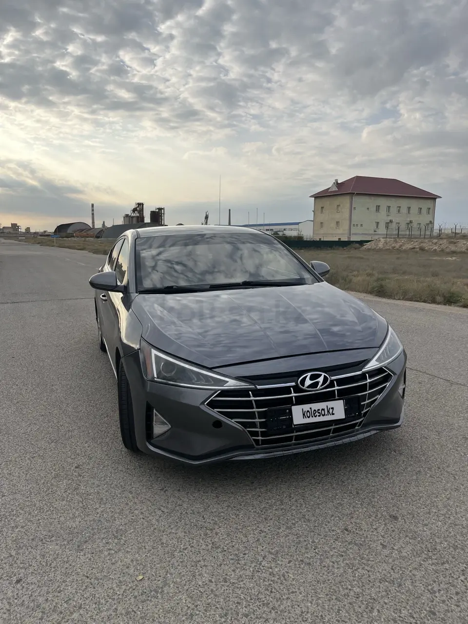 Hyundai Elantra, 2019