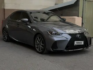 Lexus IS 200t