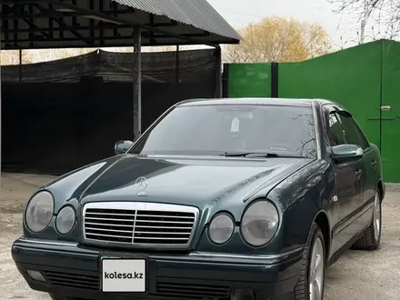 Mercedes-Benz E 280 1997 года за 2 500 000 тг. в Алматы – фото 2