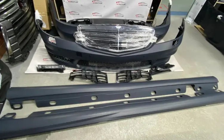 Обвес 6.3 amg W221 S class за 400 000 тг. в Астана
