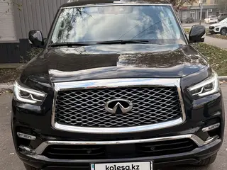 Infiniti QX80