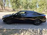 Hyundai Elantra 2022 года за 7 800 000 тг. в Алматы – фото 2