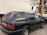 Volkswagen Passat 1995 года за 1 450 000 тг. в Шымкент – фото 2