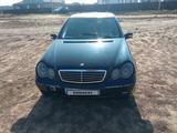 Mercedes-Benz C 320 2001 годаfor2 300 000 тг. в Уральск – фото 2