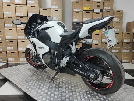 Honda  CBR 1000RR 2011 года за 3 700 000 тг. в Алматы – фото 4