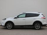 Toyota RAV4 Luxe 2018 года за 10 550 000 тг. в Астана – фото 3