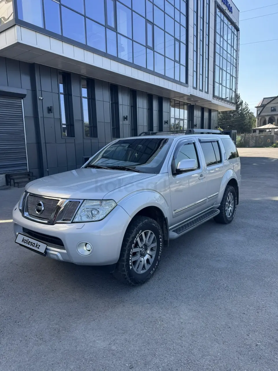 Nissan Pathfinder, 2010