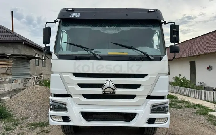 Howo  A5 2015 года за 13 000 000 тг. в Алматы