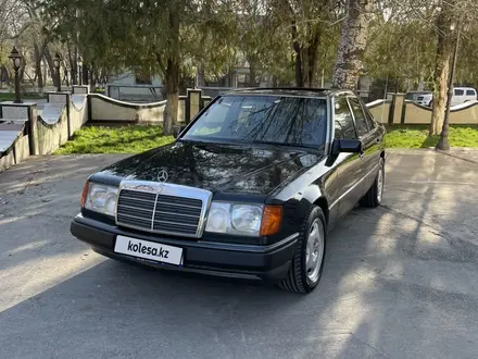 Mercedes-Benz E 300 1991 года за 3 000 000 тг. в Шымкент – фото 4