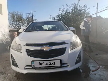 Chevrolet Cruze 2013 года за 3 000 000 тг. в Шымкент – фото 2